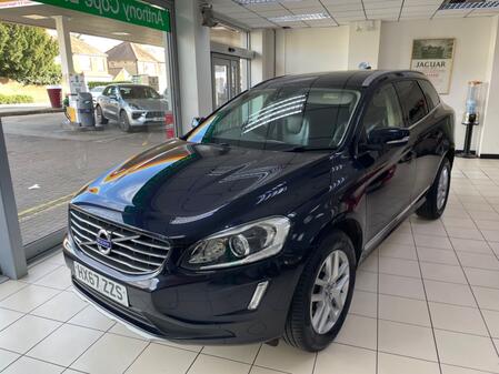 VOLVO XC60 2.4 SE Lux Nav D4 AWD